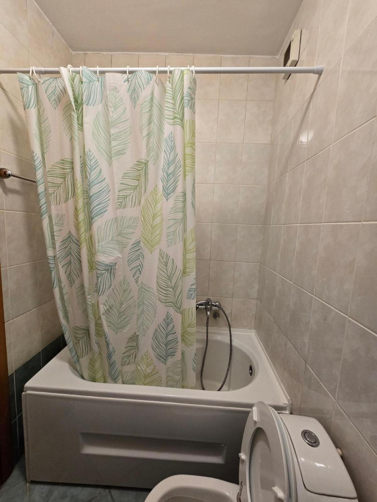 Laki Apartment ポドゴリツァ エクステリア 写真